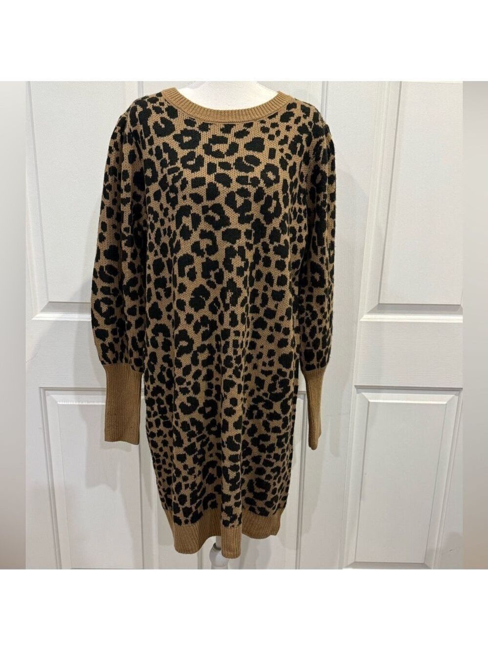 Leopard Print Sweater Dress Camel Black Long Sleeve Knit Dress Large - Picture 3 of 6